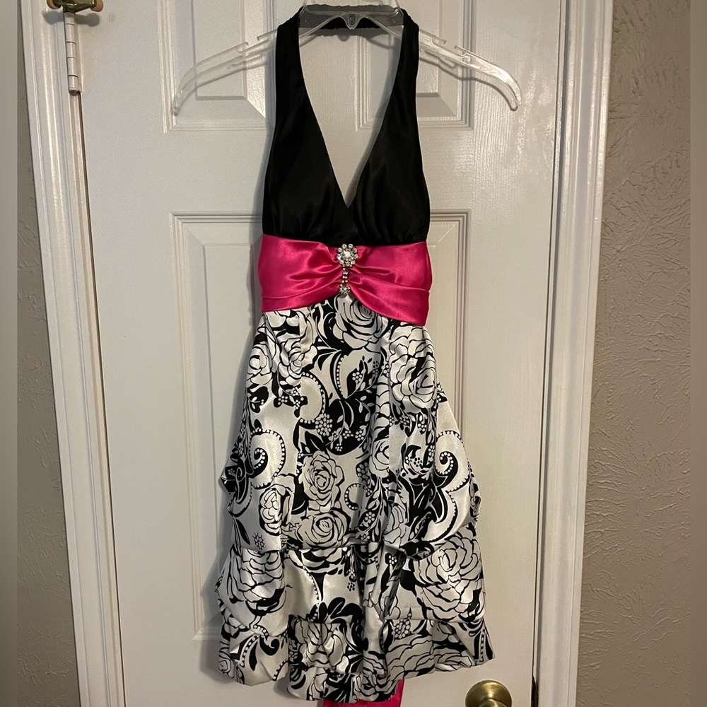 B Smart mini party dress size 3/4 juniors, open back with neck strap